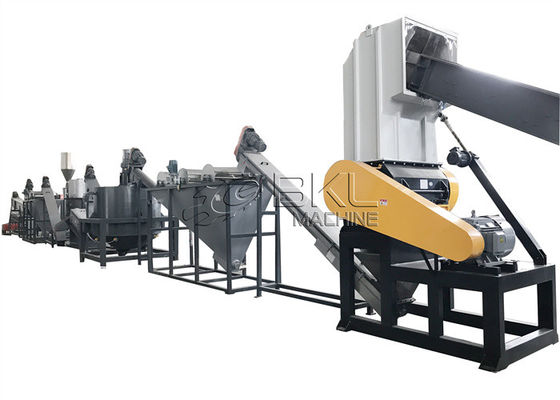 500KG/H Plastic Pet Bottle Recycling Machine Pelletizing 150kw Washing