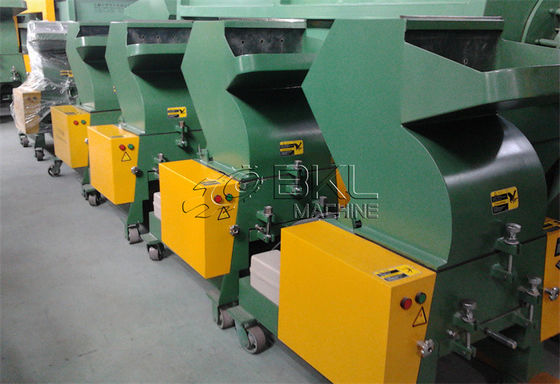 Claw Type Pet Plastic Crusher Plastic Bottle PE HDPE Granulator Tough Injection Rigid